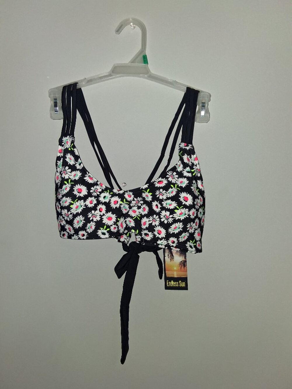 Elegant Daisy Floral Bikini Top